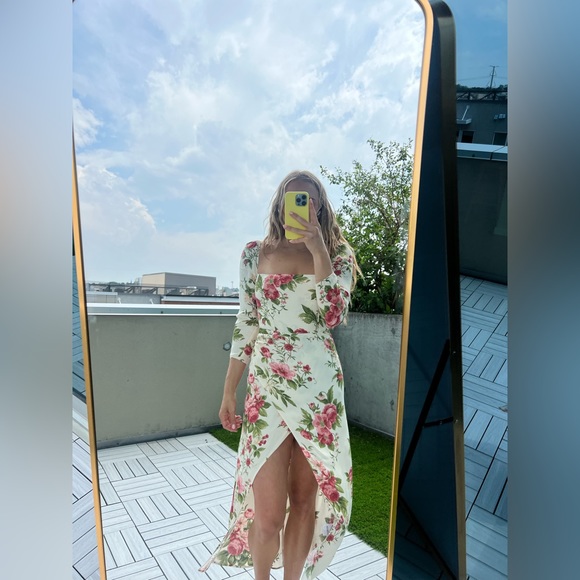 Reformation Hilda Dress in Jadin - Picture 5 of 15